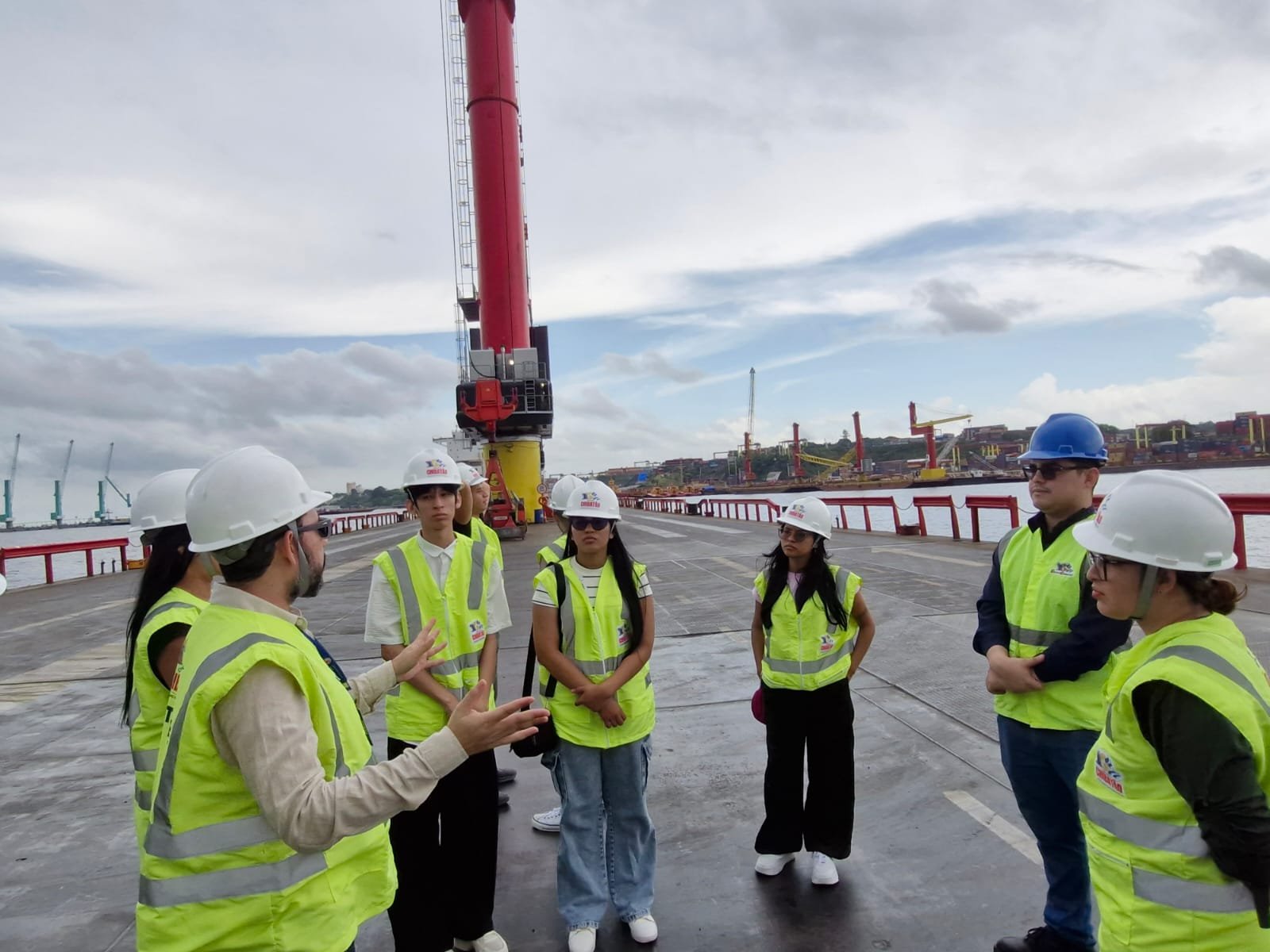 whatsapp-image-2026-04-13-at-16-23-23