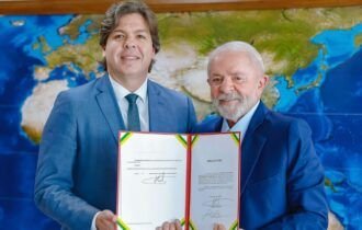em-manaus-ministro-das-comunic