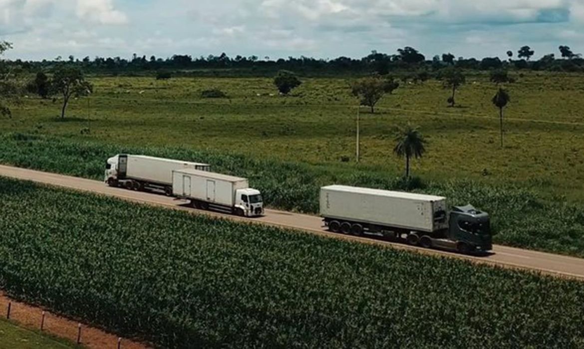 f2391d87-3e85-4f4a-b62a-b6149f26a1d1