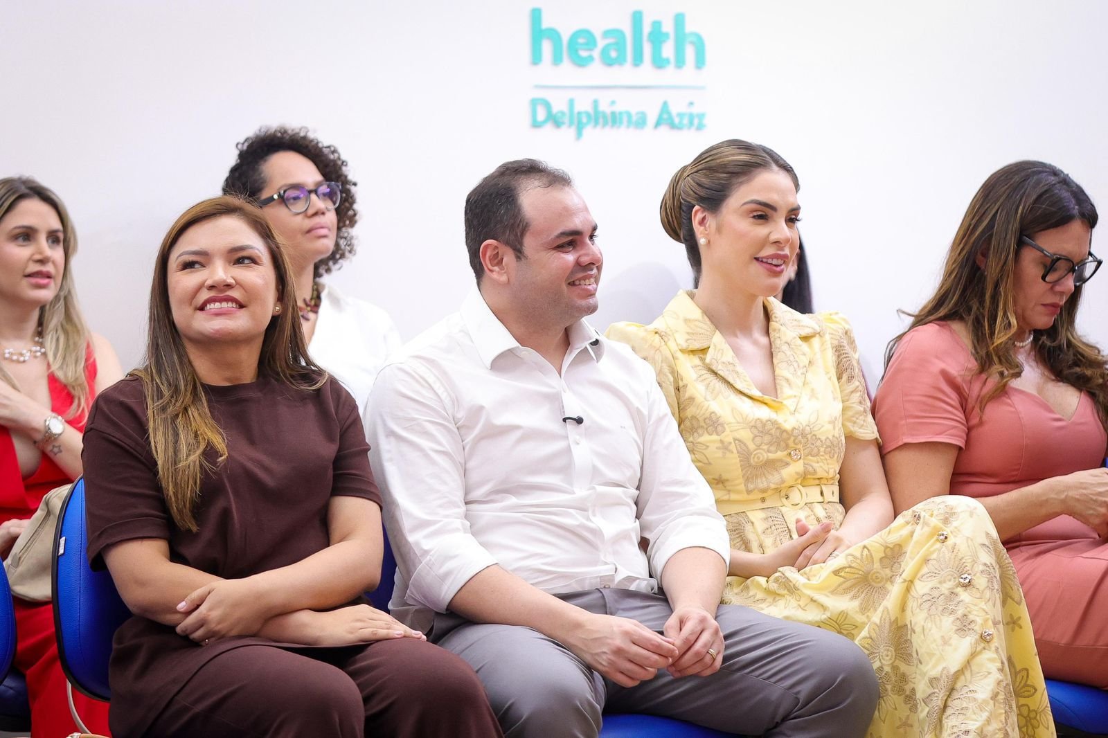 governador-interino-roberto-ci