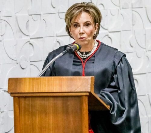 justica-federal-derruba-suspen