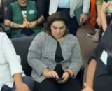 maria-do-carmo-aparece-isolada