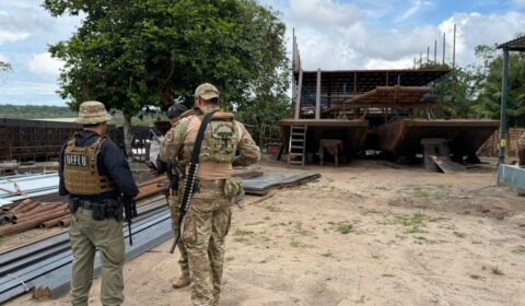 PF e PC combatem garimpo ilegal no Rio Negro