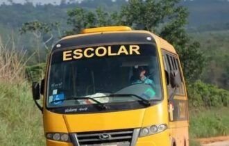 acidente-com-onibus-escolar-deixa-estudante-e-motorista-mortos2