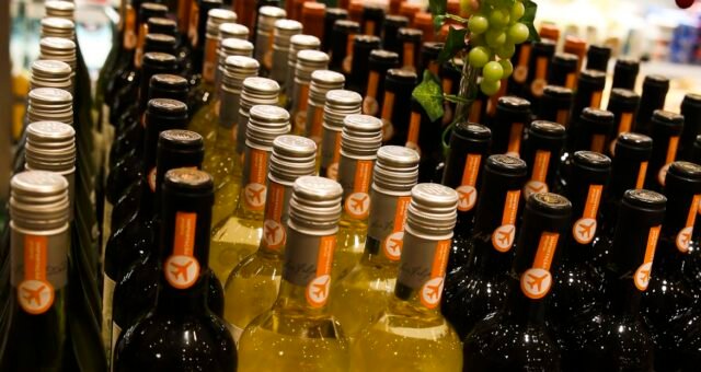 alimentos-e-bebidas-pressionam