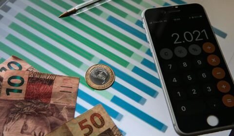governo-lanca-simulador-para-r