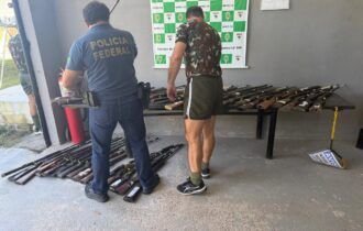 PF destrói 80 armas de fogo no Amazonas