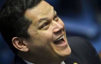 apos-atraso-por-mau-tempo-alco