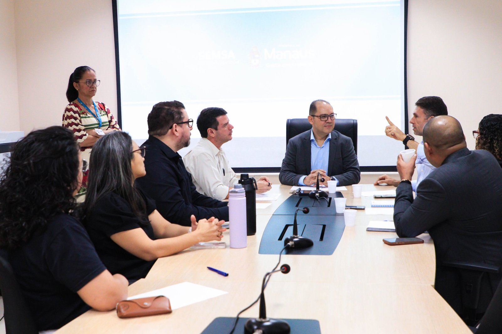 cmm-realiza-audiencia-publica-