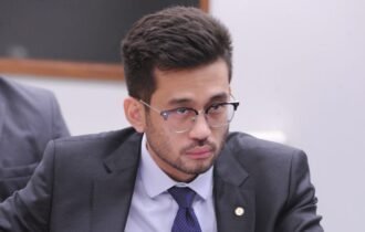 comissao-recebe-denuncias-de-d