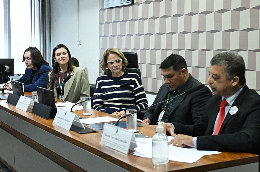 curso-de-enfermagem-indigena-r