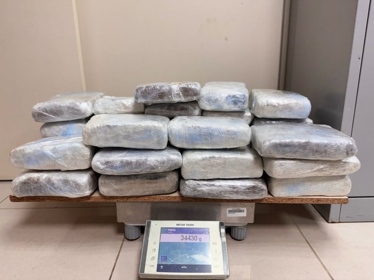 ficcoam-apreende-mais-de-30-kg