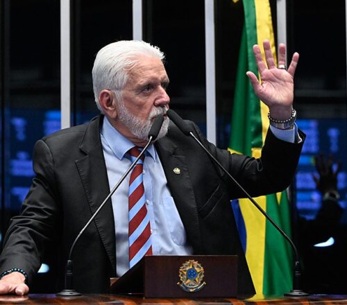 jaques-wagner-deixa-lideranca-