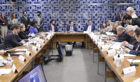 lideres-partidarios-definem-na