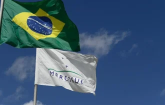 lula-vai-ao-paraguai-participa