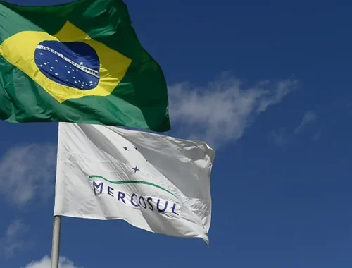 lula-vai-ao-paraguai-participa