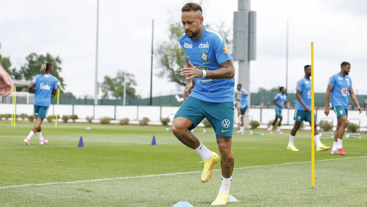 neymar-deve-ser-reserva-do-bra