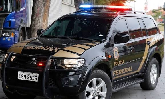 pf-investiga-esquema-bilionari