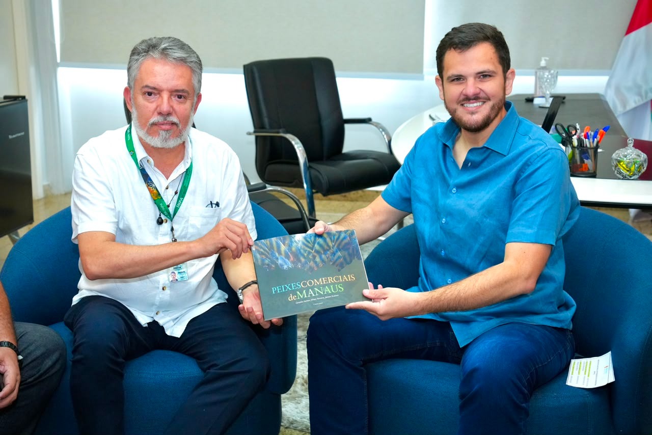 prefeito-renato-junior-recebe-
