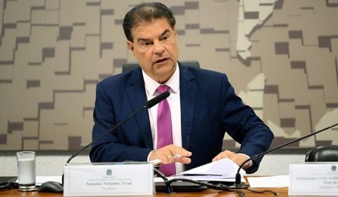 senadores-manifestam-solidarie