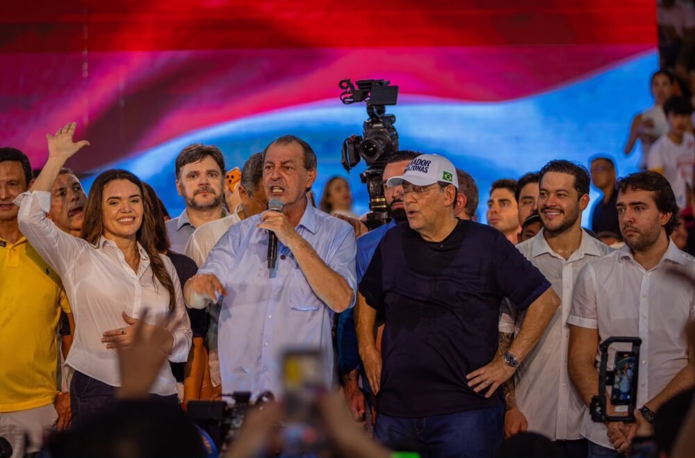com-experiencia-em-gestao-e-no