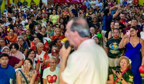 em-grande-reuniao-na-zona-lest