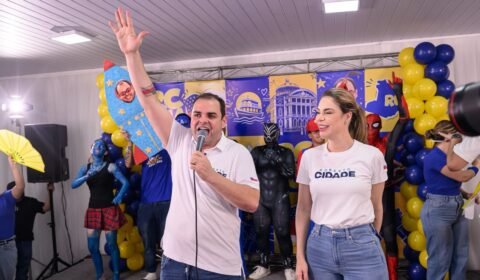 em-reuniao-de-pre-campanha-com