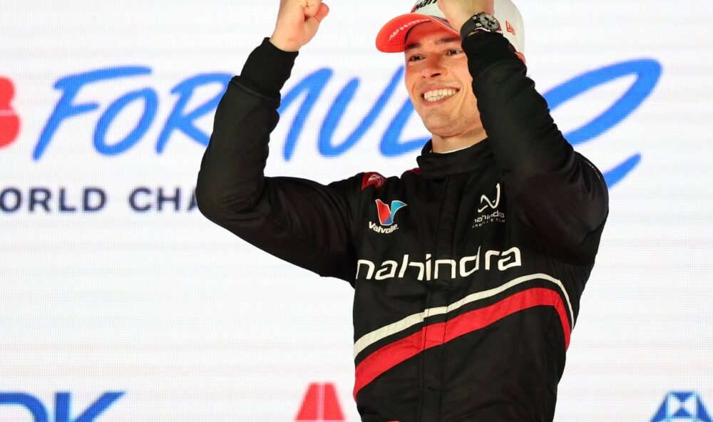 formula-e-nyck-de-vries-vence-