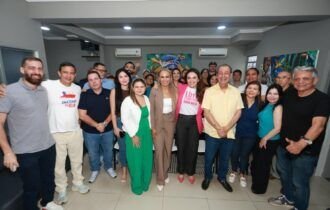 omar-aziz-reune-pre-candidatos