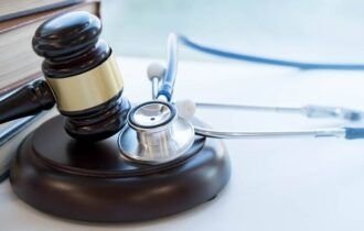 piso-salarial-dos-medicos-amb-
