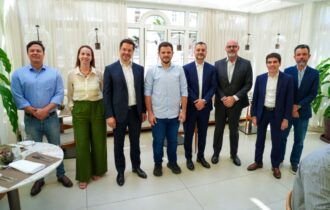 prefeito-renato-junior-anuncia