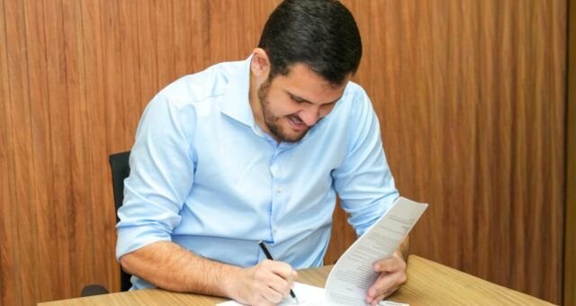 prefeito-renato-junior-anuncia