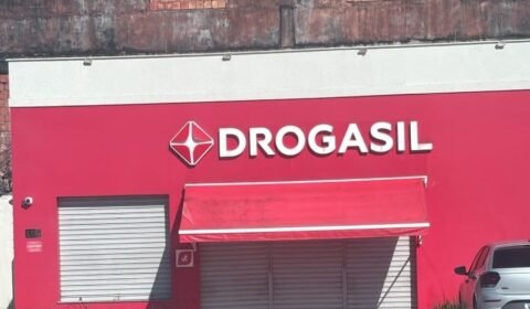 suspeitos-invadem-drogaria-na-
