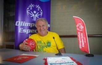 zico-convoca-a-selecao-brasile
