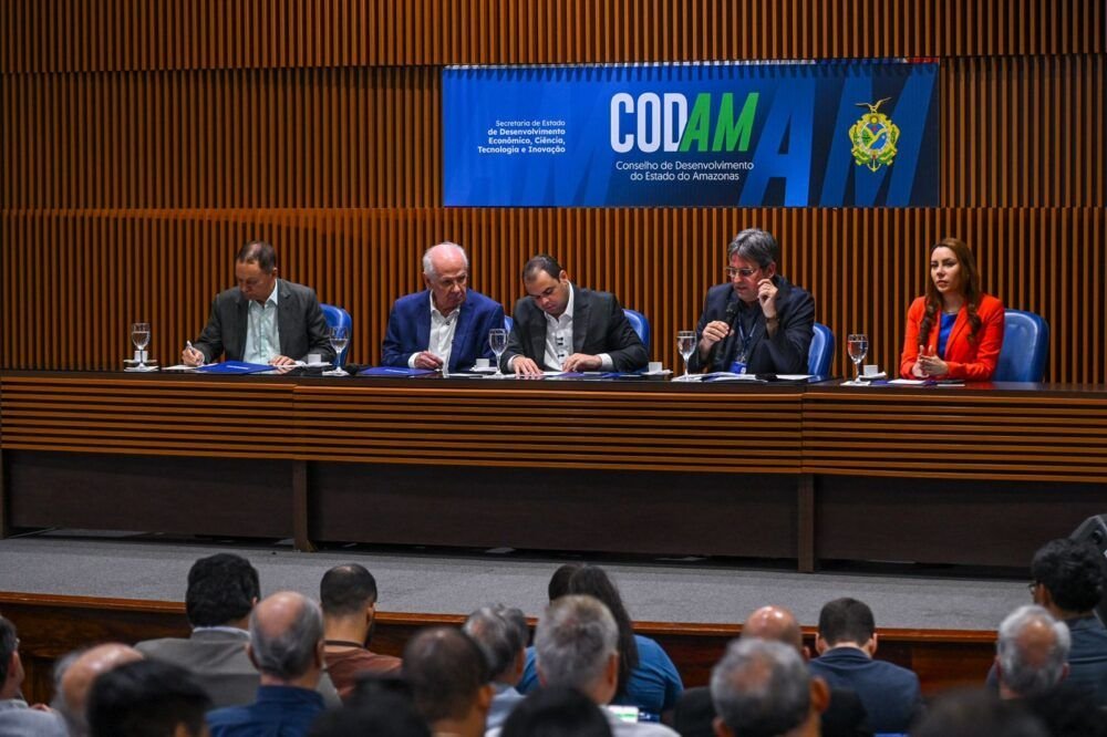 codam-aprova-r-102-bilhao-em-i