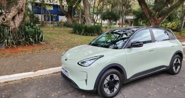 geely-ex2-revela-vantagens-do-