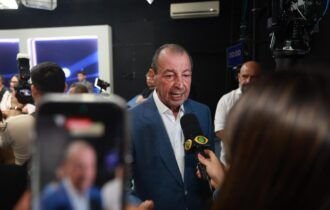 no-primeiro-debate-omar-destac