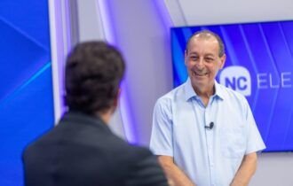 omar-apresenta-projeto-para-re