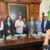 omar-propoe-pacto-com-comercio