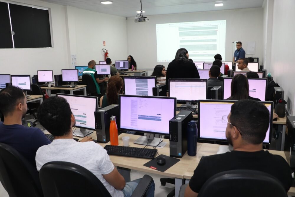 prefeitura-de-manaus-capacita-