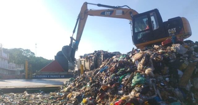 prefeitura-realiza-transbordo-