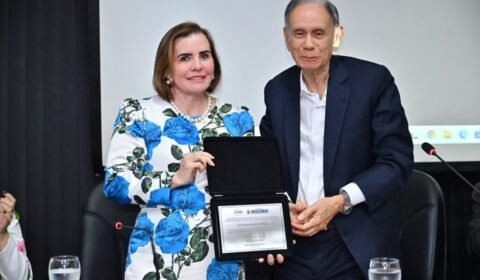 presidente-do-tce-am-recebe-ho