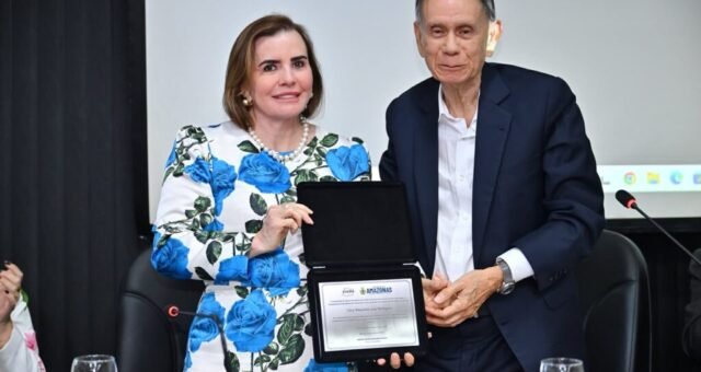 presidente-do-tce-am-recebe-ho