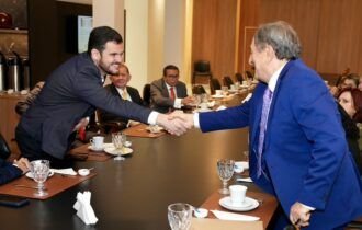 renato-junior-destaca-dialogo-