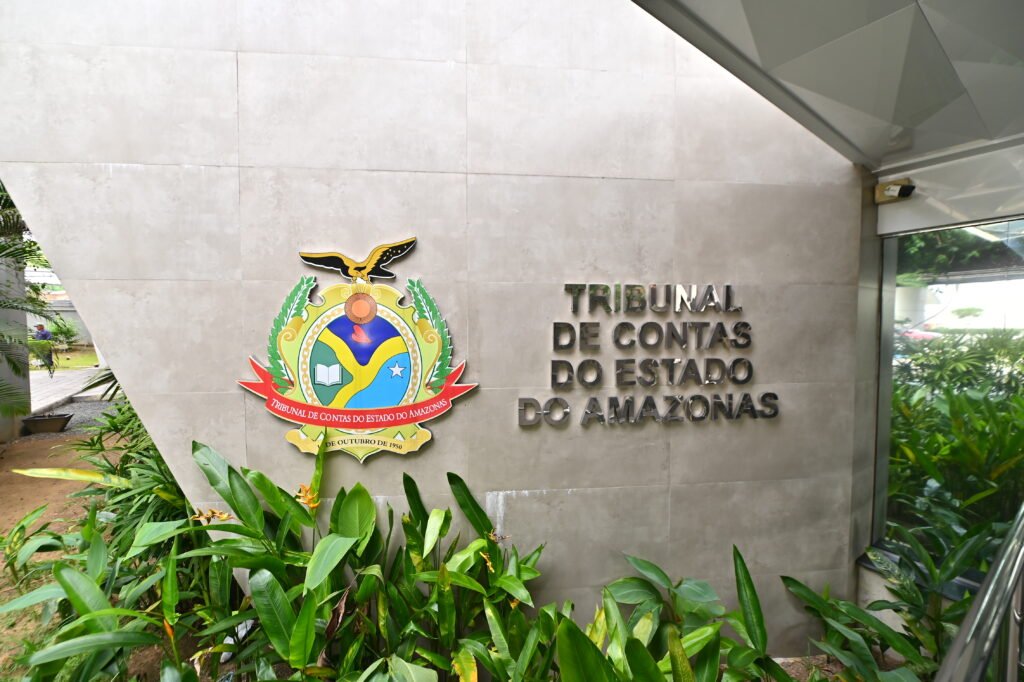 tce-am-julga-75-processos-na-s