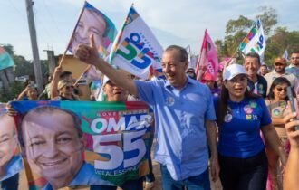 Omar Aziz reafirma compromisso em manter e melhorar o Auxílio Estadual Permanente