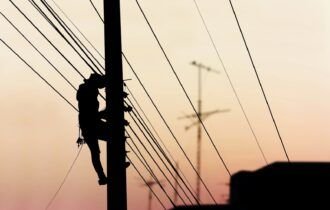 MP recomenda suspensão temporária por 30 dias de substituição da fiação pública