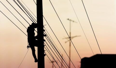 MP recomenda suspensão temporária por 30 dias de substituição da fiação pública