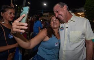 Omar propõe crédito e geração de renda para autonomia das mulheres chefes de família no CadÚnico