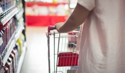 Após ação do MPAM, Justiça condena rede de supermercados em R$ 1,3 mi por danos morais coletivos